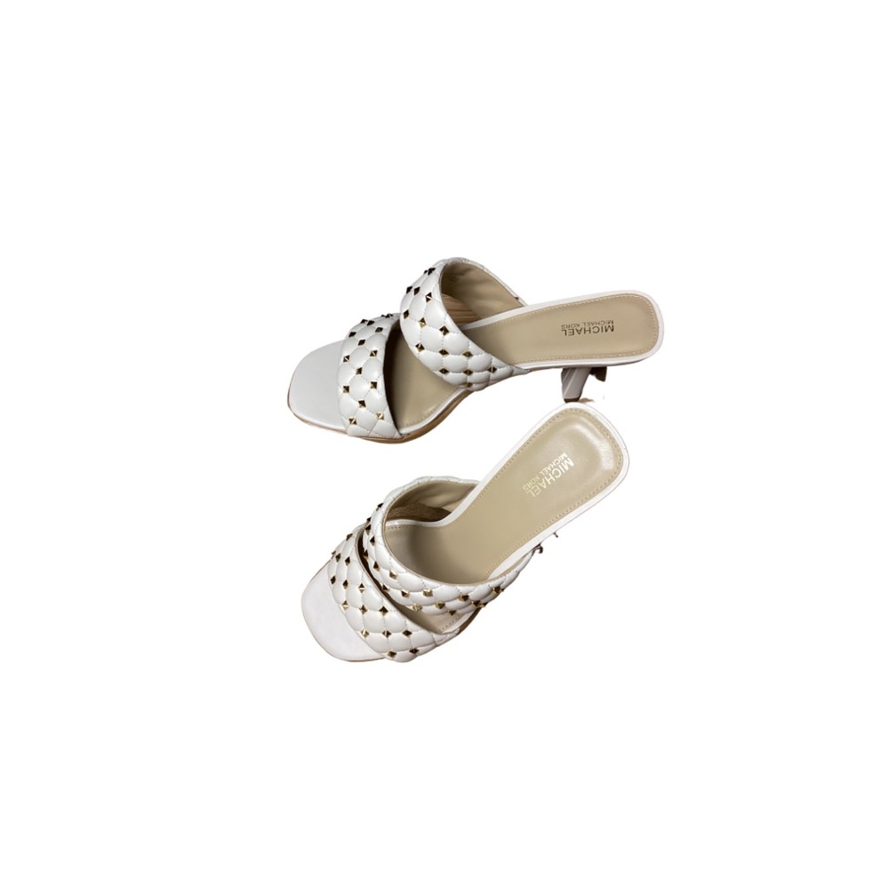 Michael Kors Amelia Women Ivory Heeled Sandals With Gold Studs.SZ 9.5 M.